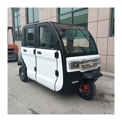 Triciclo eléctrico cerrado de 60 V para adultos con capacidad de entrega ≥ 25°
